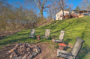 Wine Country Retreat with Fire Pit and Sunroom!